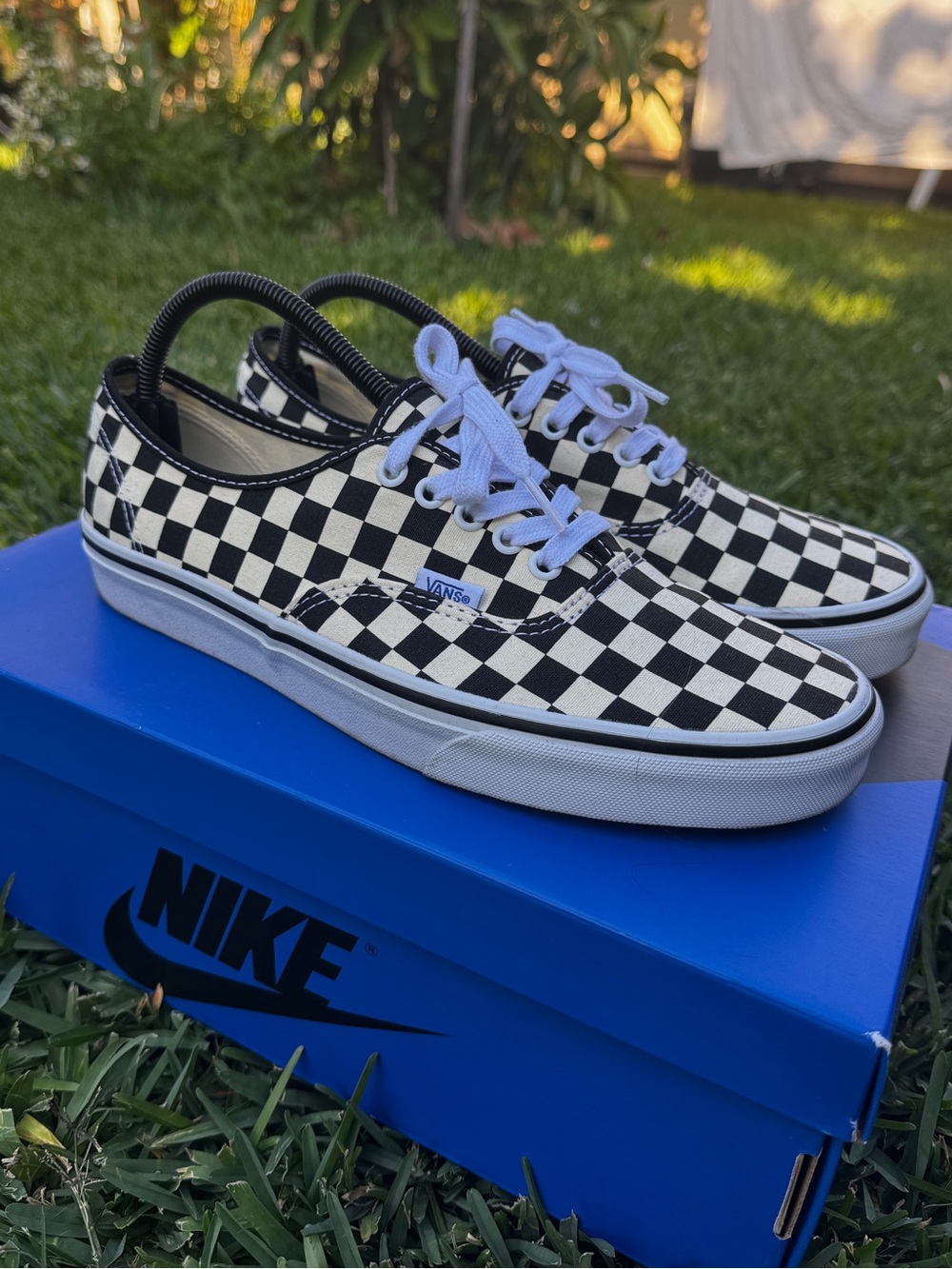Vans Authentic classic - checker skate shoes 
(M 9.5 / W 11)